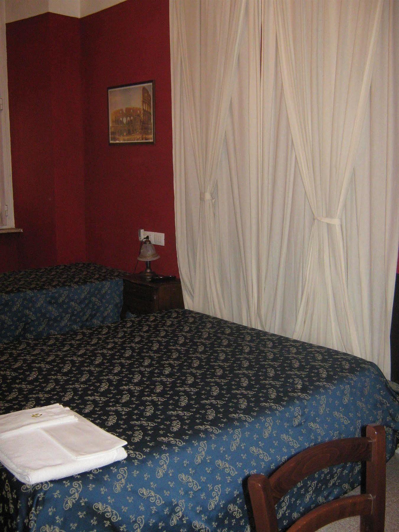 Hotel Ferraro Rome Bagian luar foto